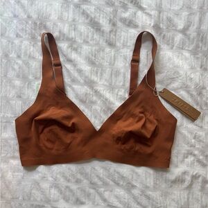 Skims Naked Plunge Bra